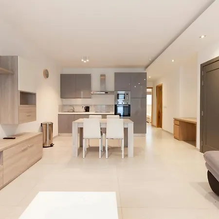 Apartamento Prime Location - Living Suites - Swieqi By 360 Estates Is-Swieqi