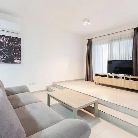 Prime Location - Living Suites - Swieqi By 360 Estates Apartamento *