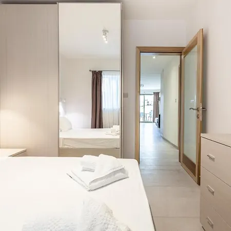 Prime Location - Living Suites - Swieqi By 360 Estates *