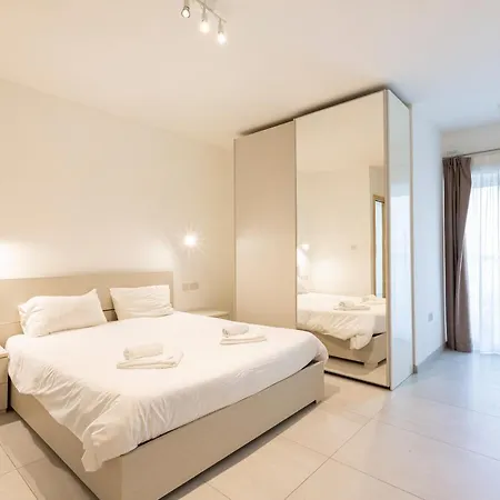 Prime Location - Living Suites - Swieqi By 360 Estates Apartament *