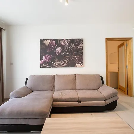 Prime Location - Living Suites - Swieqi By 360 Estates *